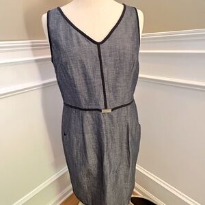 Ann Taylor sleeveless dress